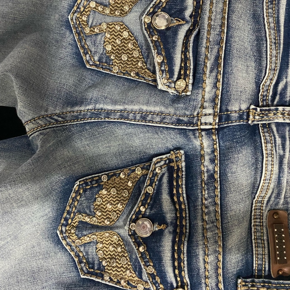 Viva la diva gemmed out jeans